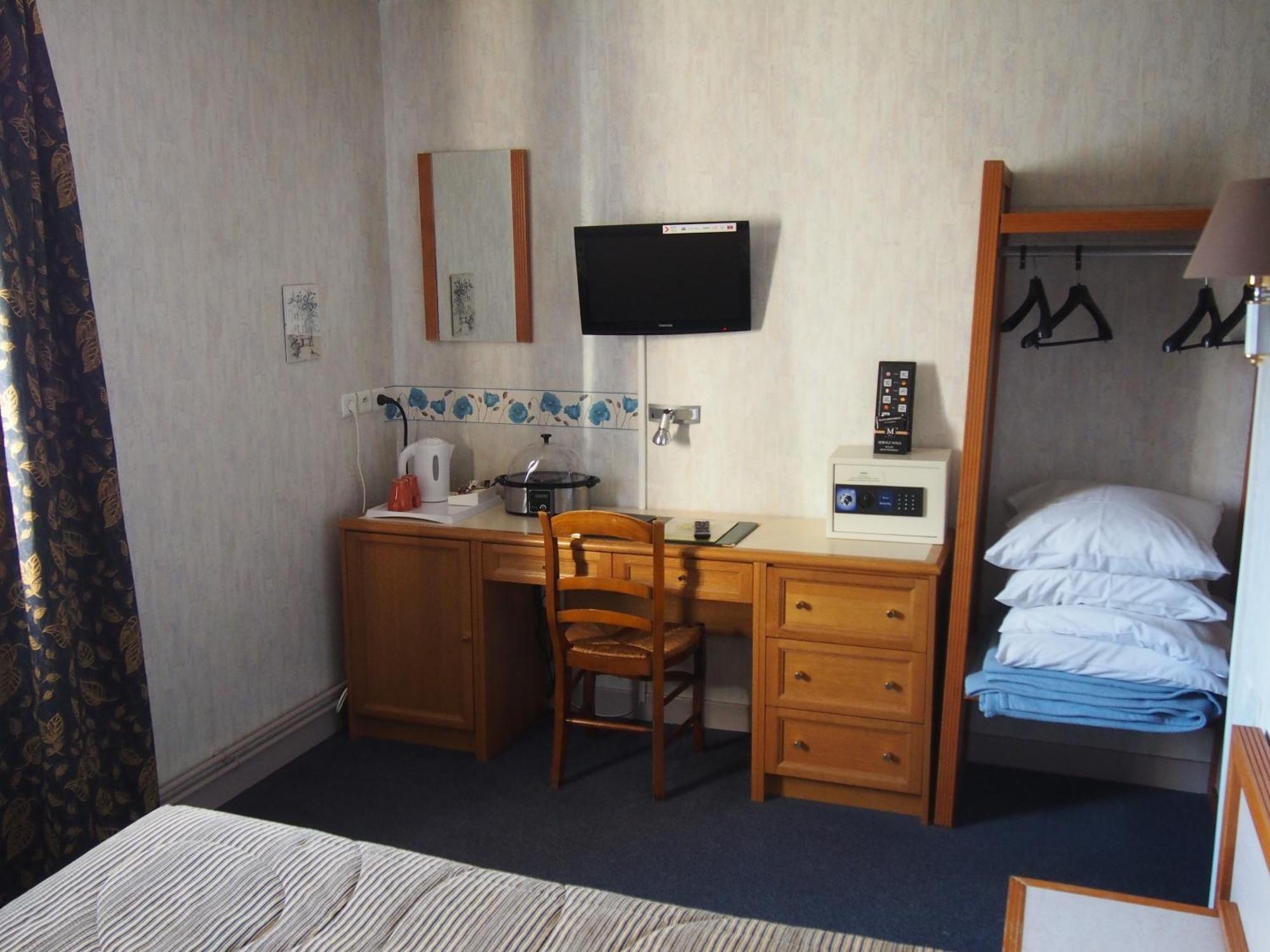 Hotel Val Saint Hilaire Givet Chambre photo