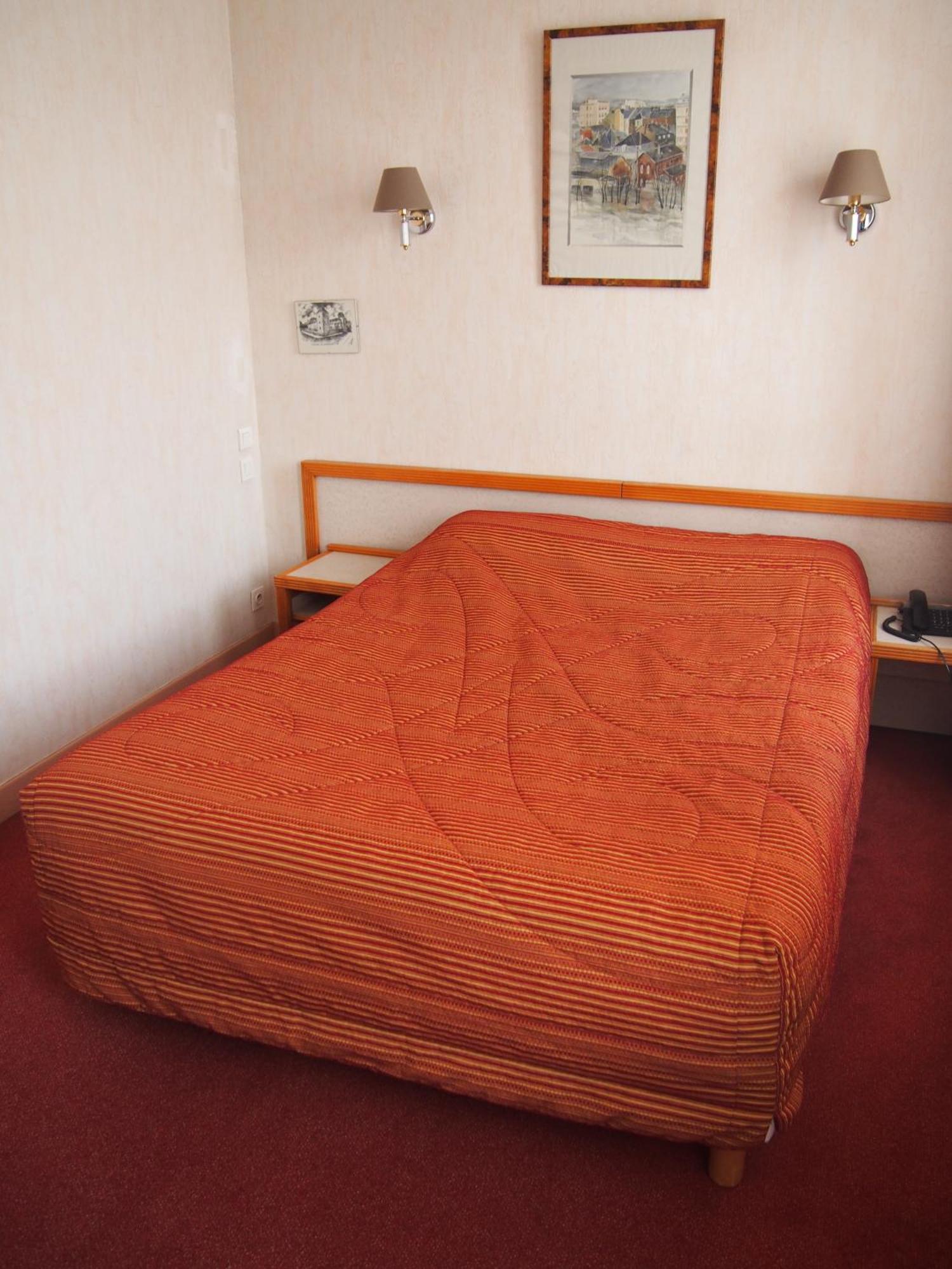 Hotel Val Saint Hilaire Givet Chambre photo