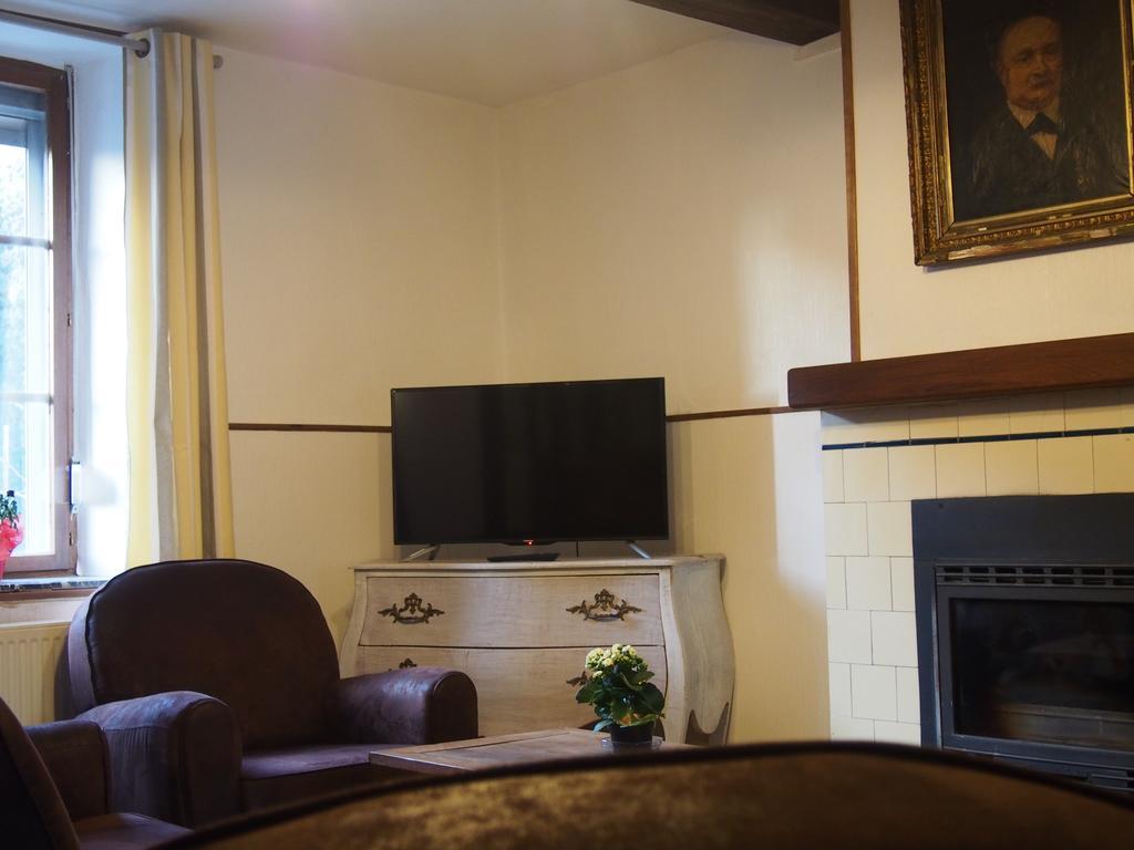 Hotel Val Saint Hilaire Givet Chambre photo
