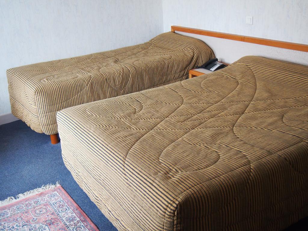 Hotel Val Saint Hilaire Givet Chambre photo